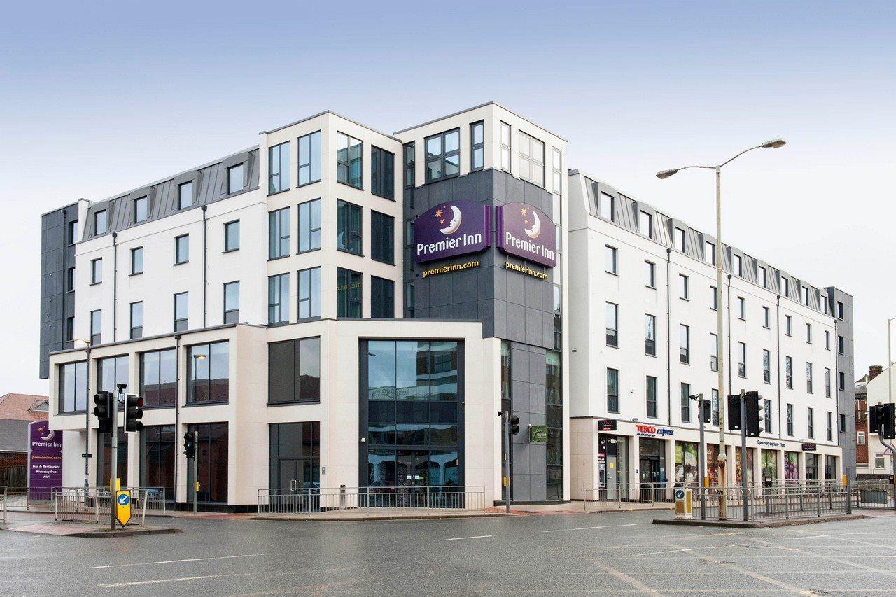 Premier Inn Canterbury City Centre Exterior photo